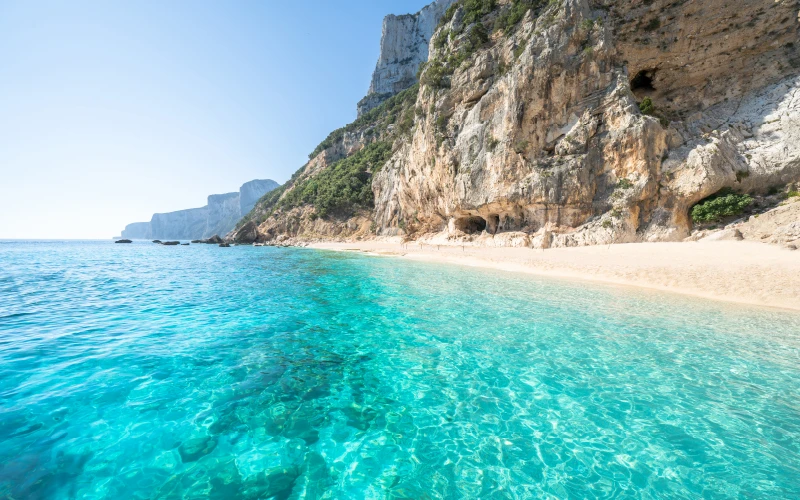 Cala Gabbiani Beach